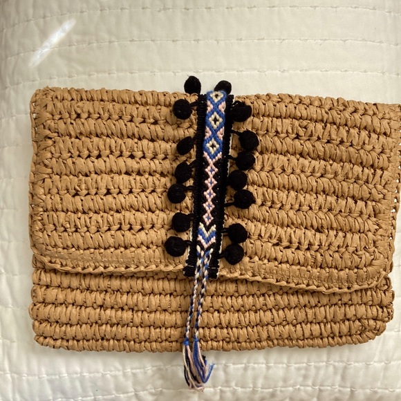 Fallon & Royce Reese Straw Clutch Bag in Black - Picture 1 of 6